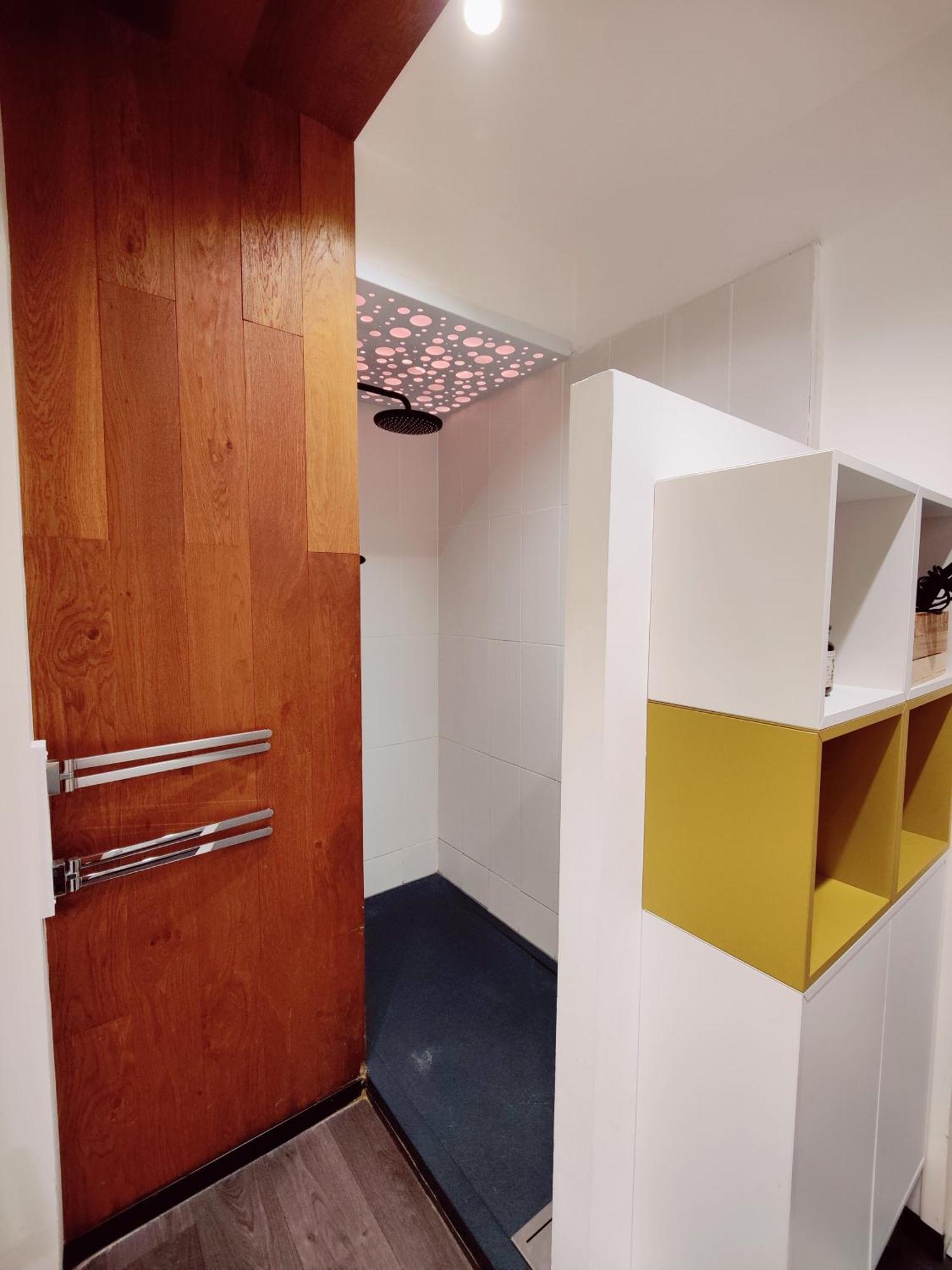 Apartamento Appartement Spacieux Et Calme, 3 Chambres, Ideal Familles Et Professionnels, Vieux Lille